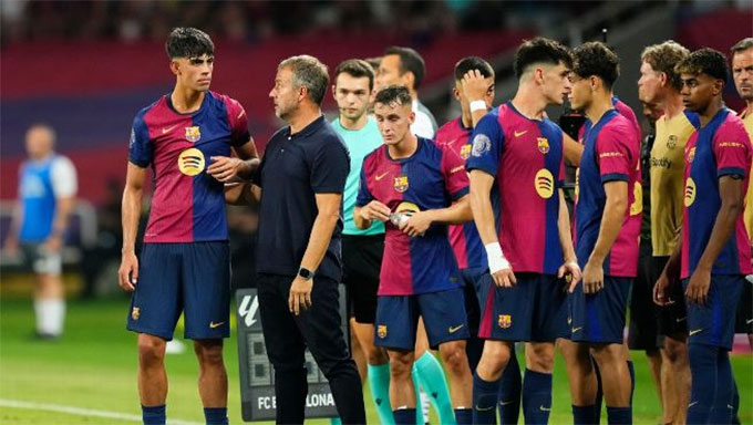 Barca mất cúp lần đầu sau 11 năm liên tiếp giành Trofeo Joan Gamper