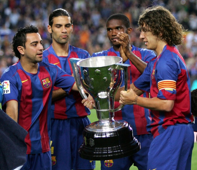 Barca từng vô địch La Liga mùa 2004/05 sau khi thắng trận mở màn trên sân Racing Santander.