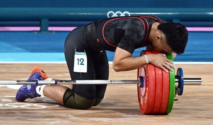 Niều vui của Juniansyah Rizki khi giành HCV Olympic 2024