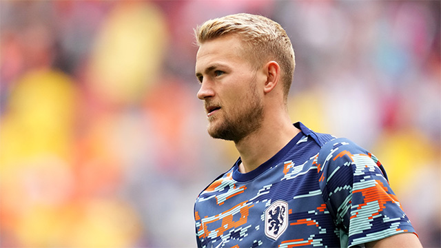 De Ligt đang được MU theo đuổi