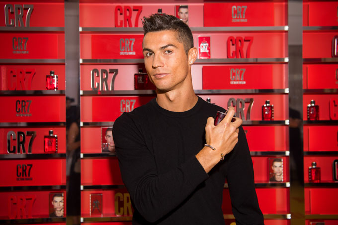 Ronaldo đứng đầu "2024 Instagram Rich List"