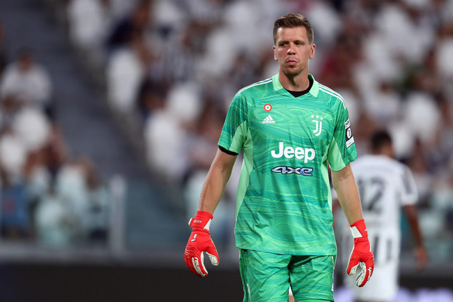 Juventus đẩy Szczesny ra đường ngay trước khi Serie A khởi tranh